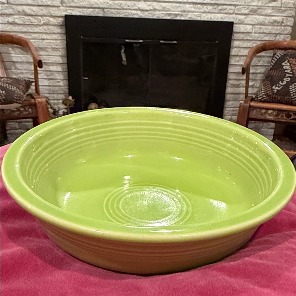 HLC Fiestaware Vibrant Green Ceramic Bowl